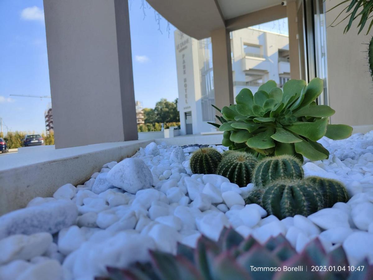 Park Hotel Le Dune Di Giovino 卡坦扎罗 外观 照片
